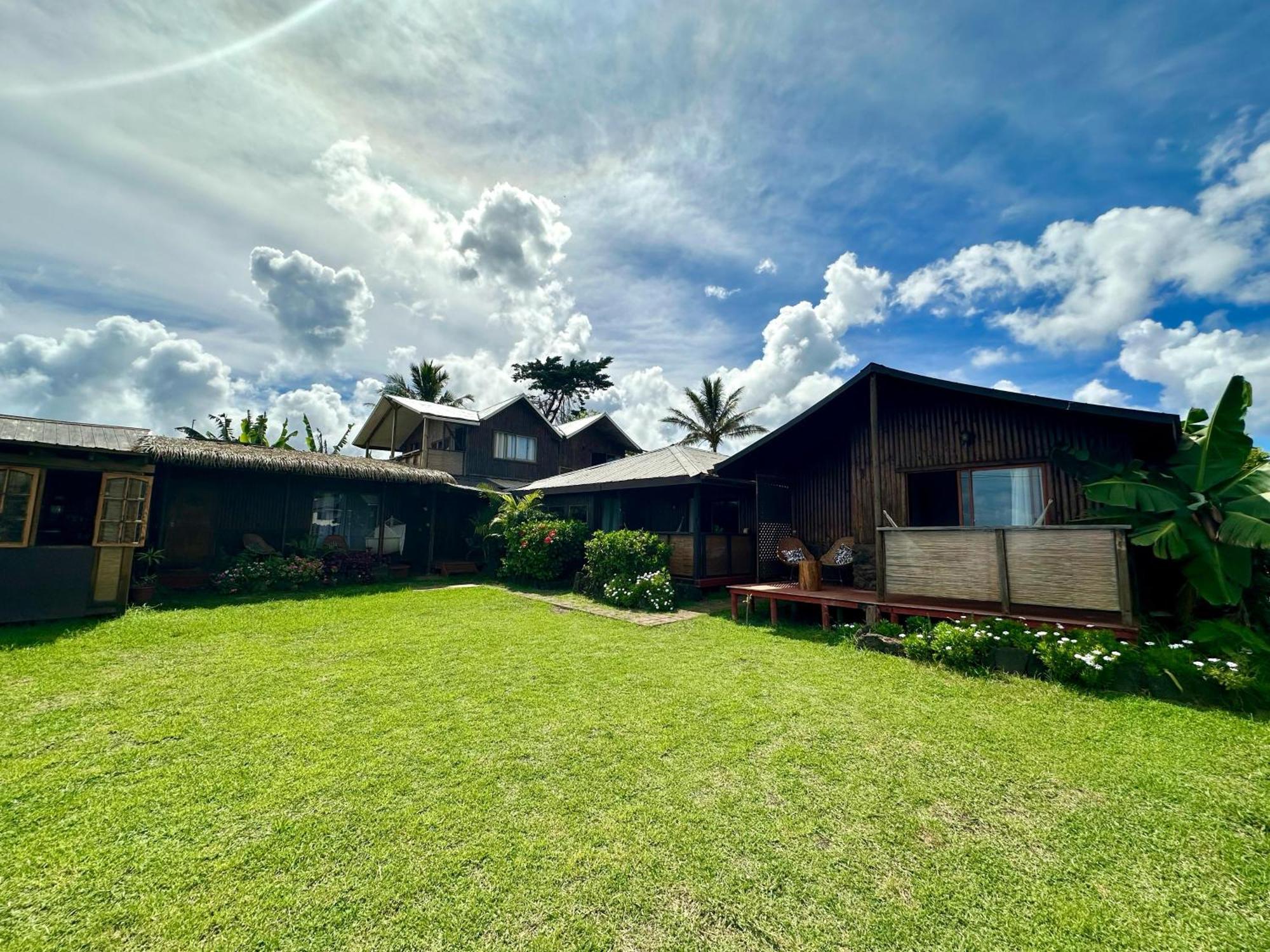 Paraiso Sunset Bungalows Hanga Roa Esterno foto