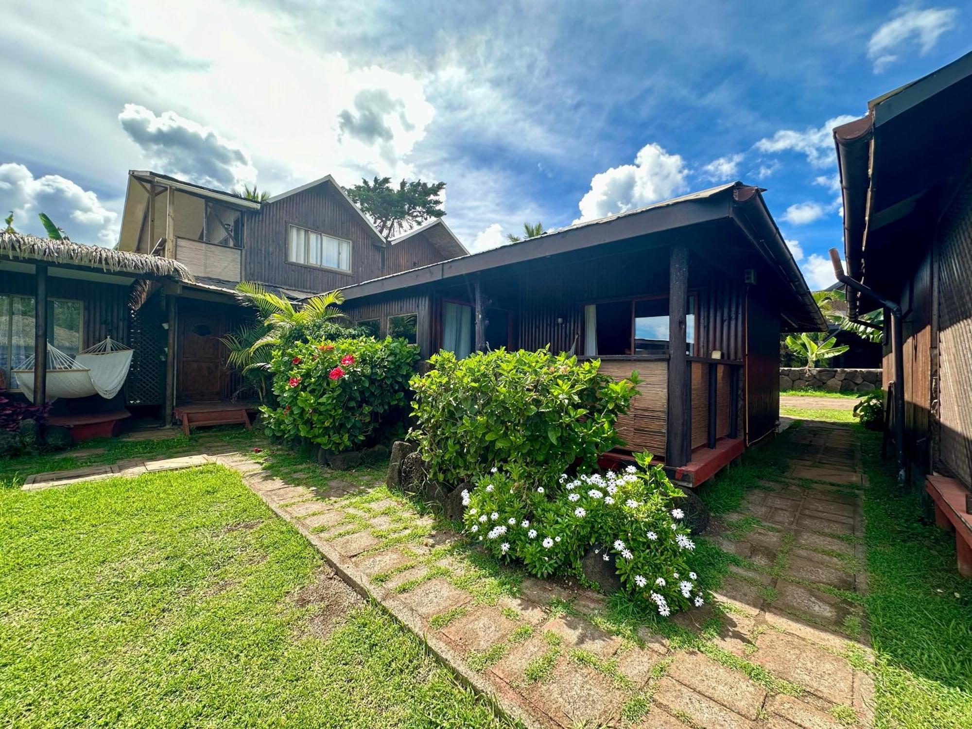 Paraiso Sunset Bungalows Hanga Roa Esterno foto